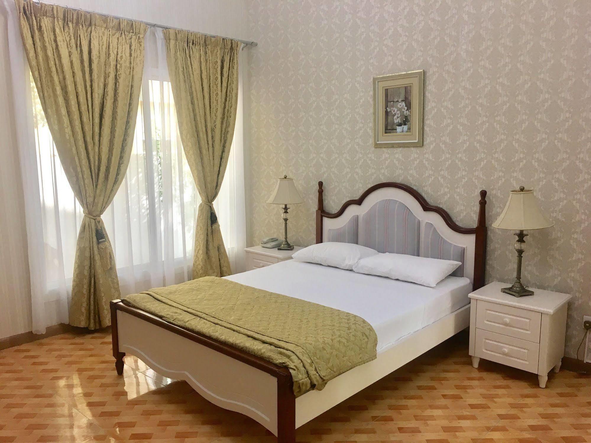 Al Khalidiah Resort Sharjah Exterior foto